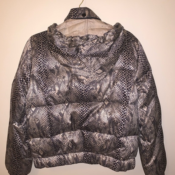 CALVIN KLEIN Puffer Jacket - Picture 14 of 14